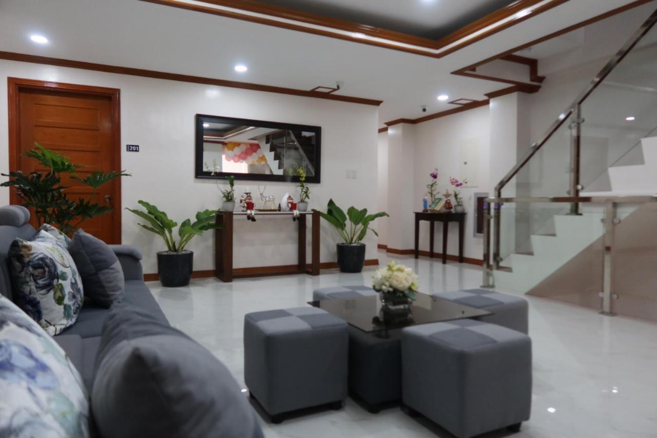The Legacy Hotel Tayabas Екстер'єр фото
